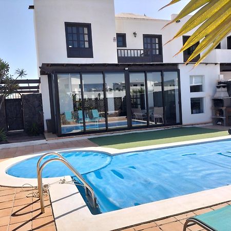 Lovely Villa Kiluka Heated Pool 普拉亚布兰卡 外观 照片