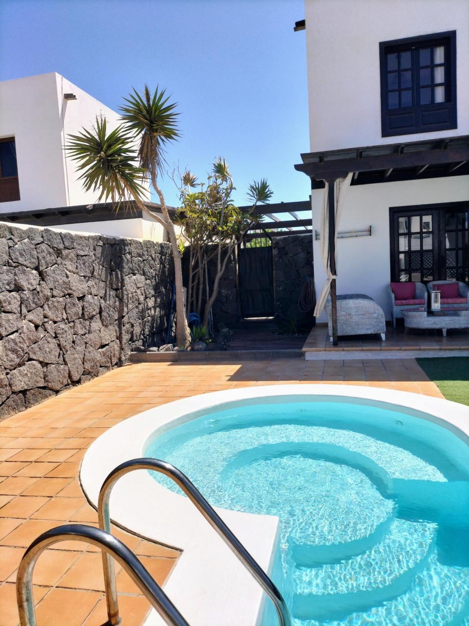 Lovely Villa Kiluka Heated Pool 普拉亚布兰卡 外观 照片