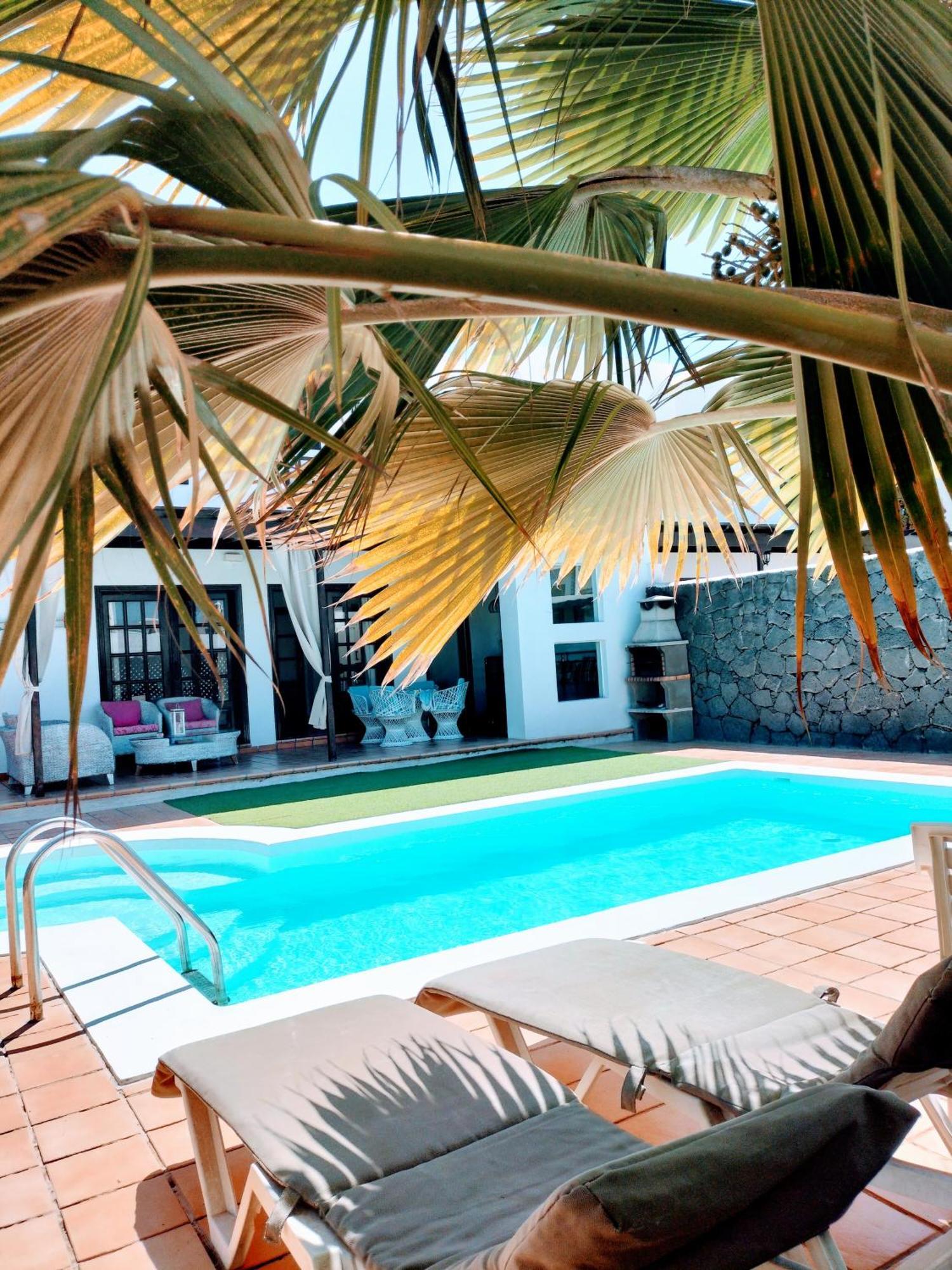 Lovely Villa Kiluka Heated Pool 普拉亚布兰卡 外观 照片